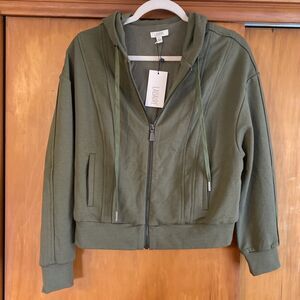 NWT Olive Green Zipper Hoodie Pockets Activewear Layers Jacket Sweatshirt Comfy